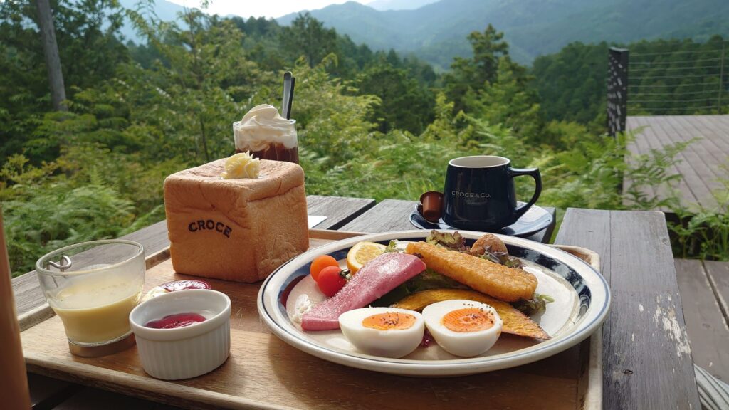 ミニマリストのカフェモーニング
